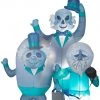Gemmy Airblown Haunted Mansion Hitchhiking Ghosts Scene Disney , 6 Ft Tall