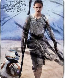 The Northwest Company STAR WARS EPISODE 7 REBEL REY Blankets